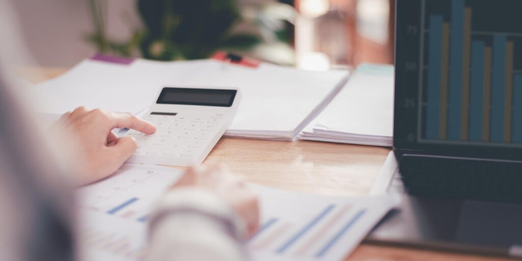 Prompted and voluntary disclosure